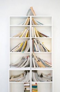 fun-christmas-tree-idea-eco-friendly-book-shelf-interesting-decor-for-holiday